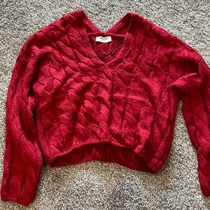 Maroon cable knit cropped sweater
